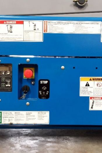 10m剪刀輪胎平台高空車